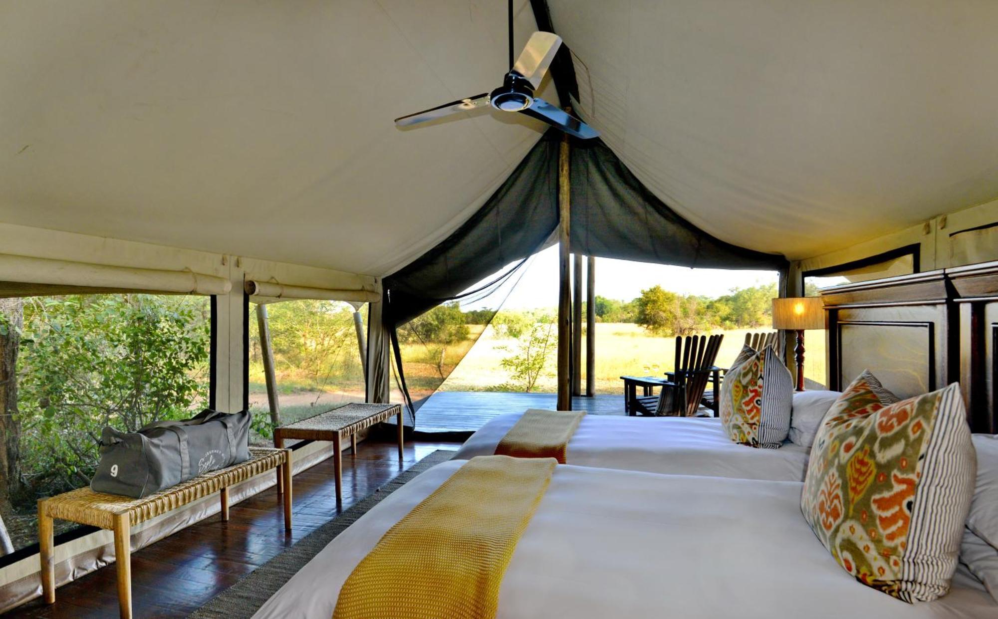 Rhino Walking Safaris Hotel Skukuza Exterior photo