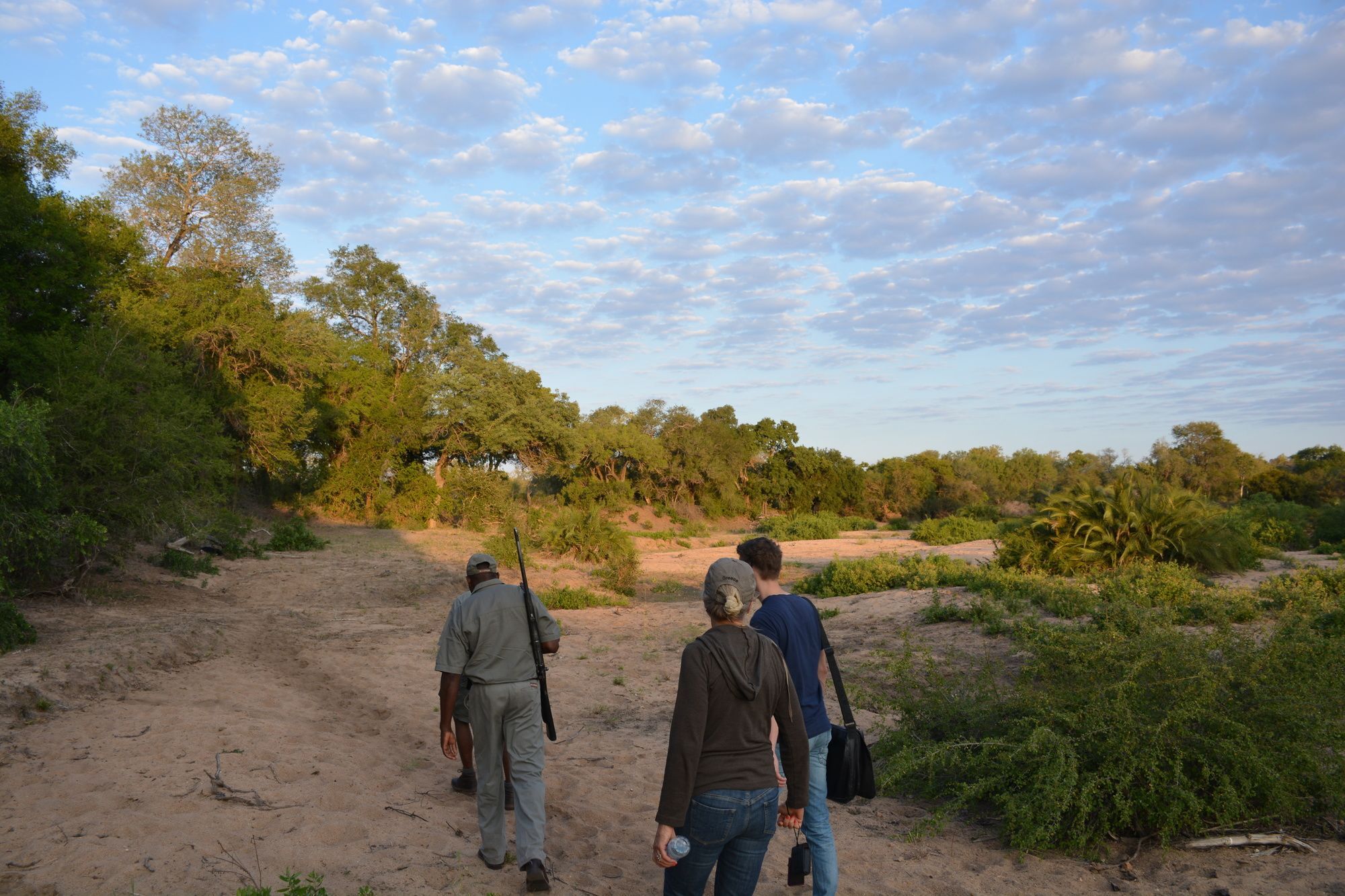 Rhino Walking Safaris Hotel Skukuza Exterior photo
